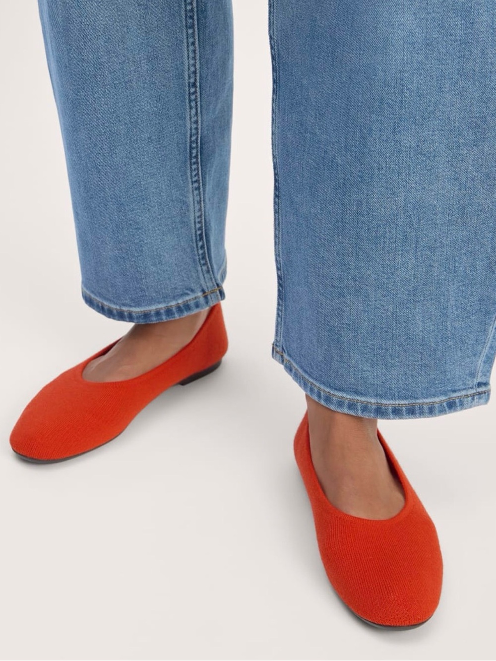 EVERLANE THE DAY GLOVE IN REKNIT FLATS IN POPPY RED SZ 10